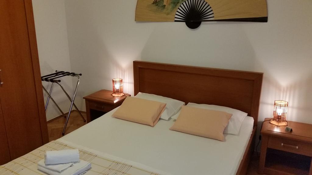 Luno Apartment Omis Room photo
