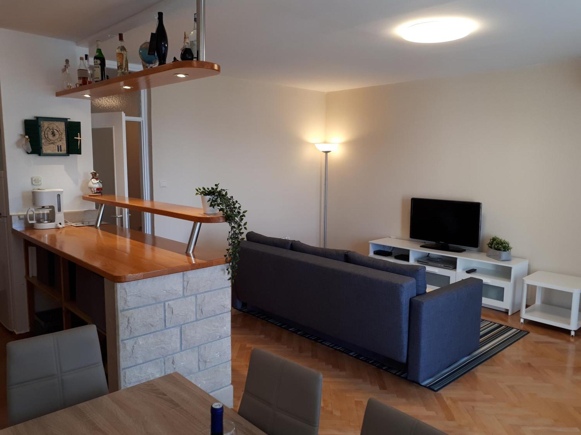 Luno Apartment Omis Exterior photo